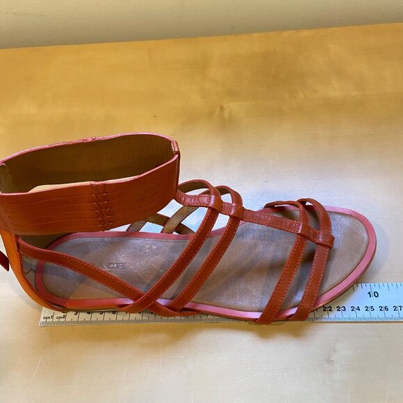 Coach Nillie Gladiator Sandals Size 39 In Burnt Orange Leather With Back Zipper - Picture 16 of 16